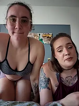 AndHerXO online show from 03/02/26, 12:01