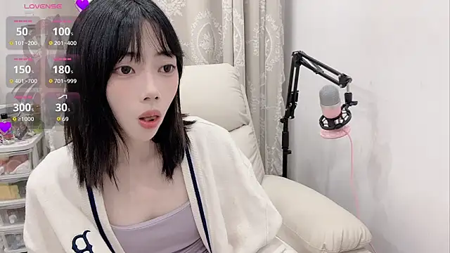 tuantuanle online show from 04/24/26, 03:36