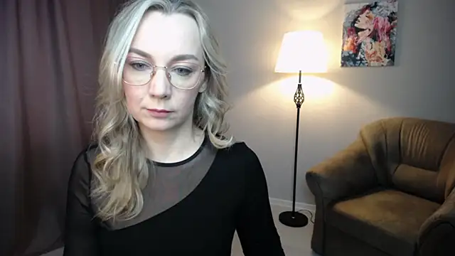 Ava Elior online show from 02/05/26, 11:15