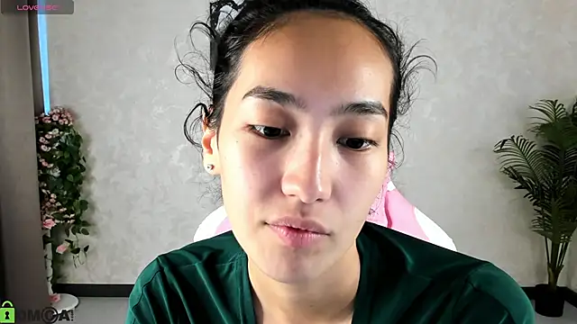 FlirtyAura online show from 09/26/25, 03:43