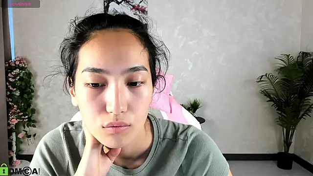 FlirtyAura online show from 09/30/25, 03:44