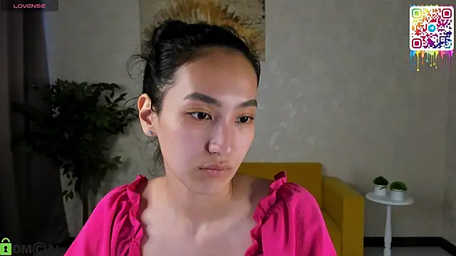 FlirtyAura online show from 05/05/26, 11:40