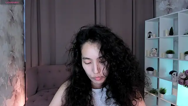 FlirtyAura online show from 07/20/26, 03:43