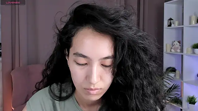 FlirtyAura online show from 07/22/26, 03:20
