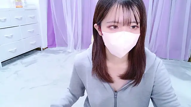 AKO o0 online show from 09/29/25, 09:36