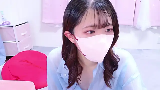 Snapshot of AKO_o0 chatting on 11/10/25, 11:31 AKO o0 online show from 11/10/25, 11:31