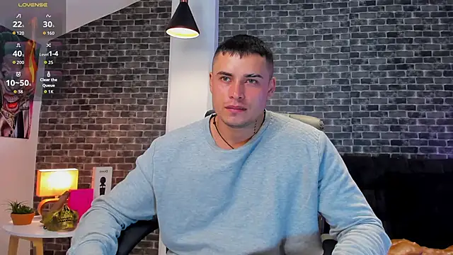 connorsmiith online show from 09/10/25, 01:11