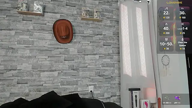 connorsmiith online show from 10/24/25, 01:18