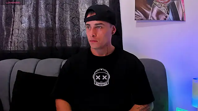 connorsmiith online show from 11/07/25, 09:48