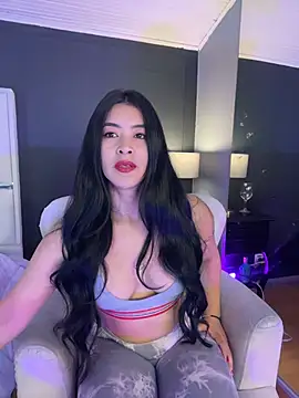 BellaFernandez   online show from 11/25/25, 12:38