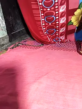 Snapshot of raju-ki-rani chatting on 11/02/25, 05:15 raju-ki-rani online show from 11/02/25, 05:15