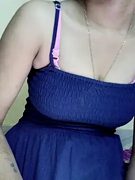 Snapshot of raju-ki-rani chatting on 11/06/25, 09:10 raju-ki-rani online show from 11/06/25, 09:10