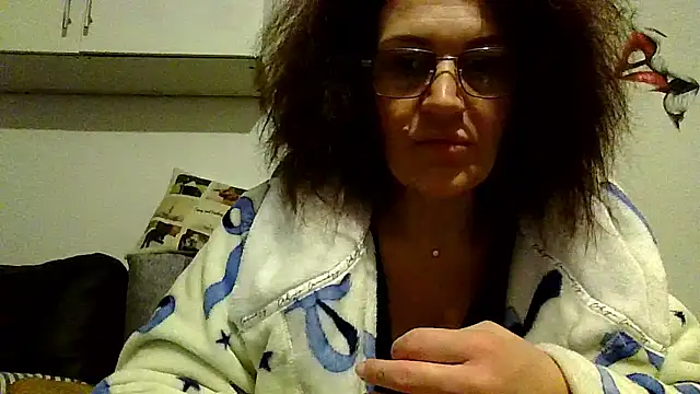 RubyyRosee online show from 01/09/26, 06:27