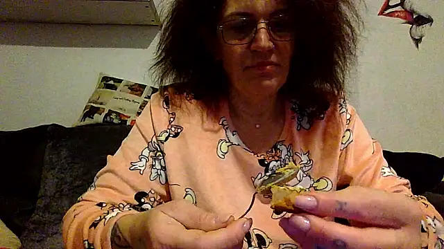 RubyyRosee online show from 01/11/26, 08:52