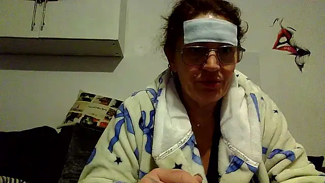 RubyyRosee online show from 01/16/26, 06:17