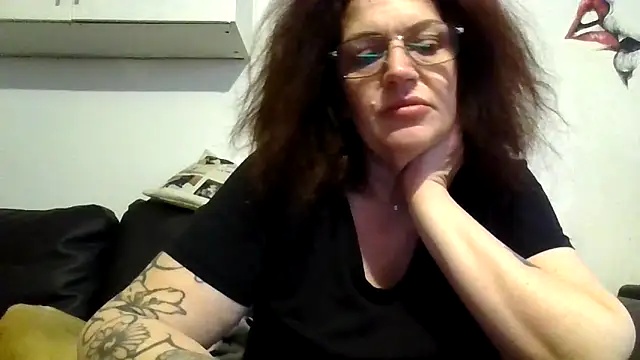 Snapshot of RubyyRosee chatting on 04/20/26, 05:32 RubyyRosee online show from 04/20/26, 05:32