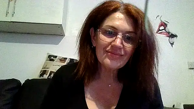 Snapshot of RubyyRosee chatting on 05/13/26, 05:27 RubyyRosee online show from 05/13/26, 05:27