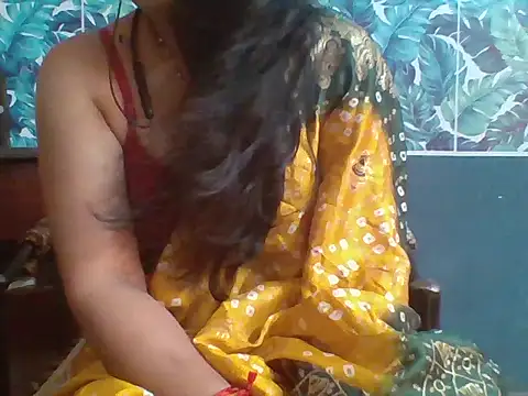 Marathi q4een01 online show from 04/15/26, 03:24