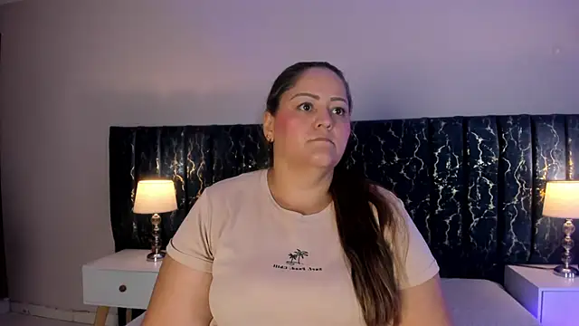 katte landerr online show from 02/04/26, 01:06