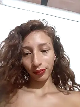 amelie sex online show from 10/08/25, 06:44