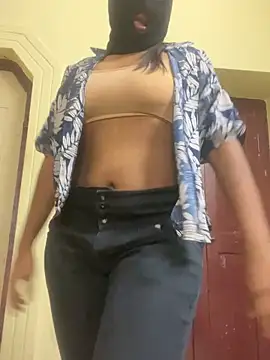 Snapshot of maya_telugu_22 chatting on 12/17/25, 05:30 maya telugu 22 online show from 12/17/25, 05:30