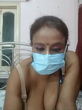 Snapshot of Barna_Love chatting on 07/18/26, 06:34 Barna Love online show from 07/18/26, 06:34
