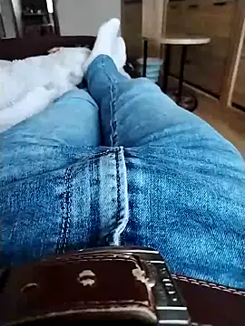 Pio185 online show from 11/30/25, 12:42