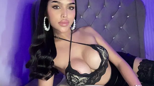 KhendraBrown online show from 04/10/26, 06:45