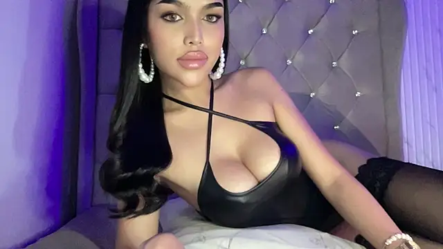 KhendraBrown online show from 04/14/26, 08:37