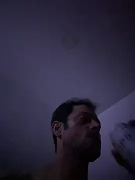 Snapshot of Carlosmauricio123 chatting on 07/02/26, 04:07 Carlosmauricio123 online show from 07/02/26, 04:07
