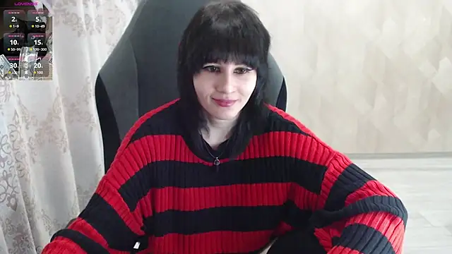 Snapshot of MistyDark chatting on 09/17/25, 09:33 MistyDark online show from 09/17/25, 09:33