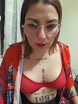 xjuanaxmaldadxxx online show from 06/19/26, 02:05