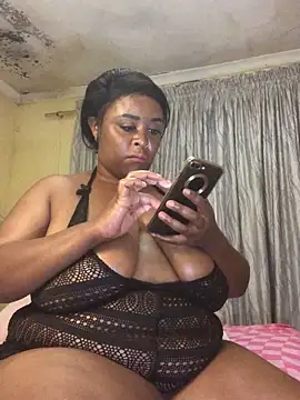 KINKYBOOTI22 online show from 04/02/26, 04:37