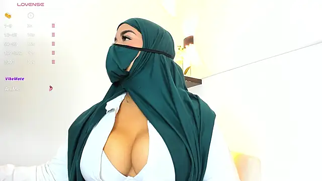 thaira aly online show from 11/15/25, 09:32