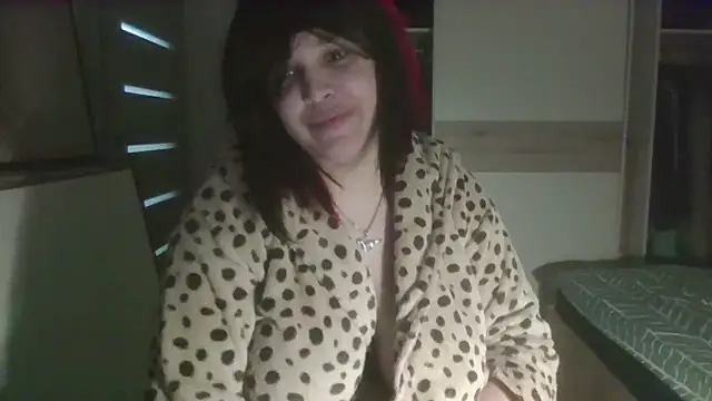 Sexyminiee17 online show from 01/11/26, 04:23