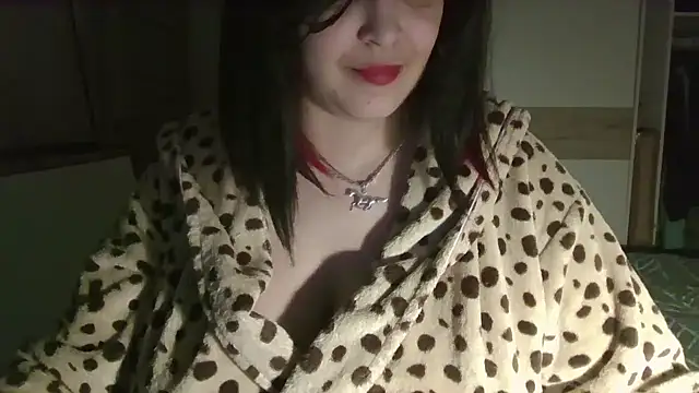 Sexyminiee17 online show from 01/18/26, 07:06