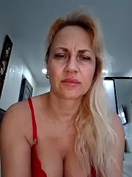 KissMiSveet online show from 04/11/26, 02:54