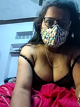 Snapshot of sexy_aaru chatting on 11/20/25, 03:56 sexy aaru online show from 11/20/25, 03:56