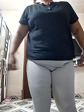 SIMIHOT online show from 01/05/26, 05:27