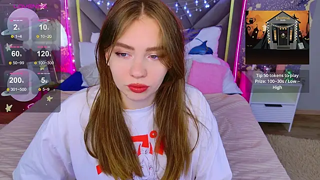 Moon  Bunny online show from 10/18/25, 03:24