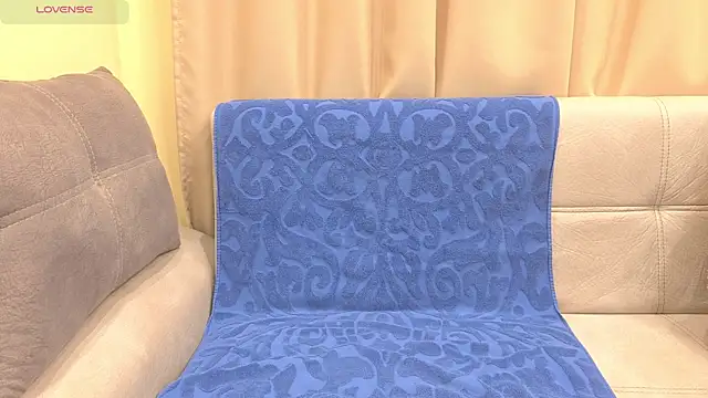 onebigkisss online show from 05/13/26, 08:55