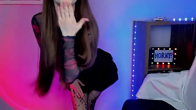 LuxMaya online show from 03/31/26, 06:36