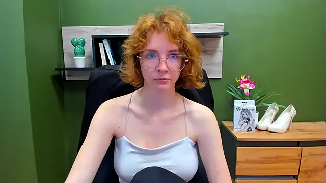 juicyPenny online show from 09/18/25, 06:37