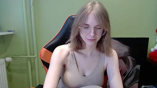 juicyPenny online show from 02/22/26, 08:35