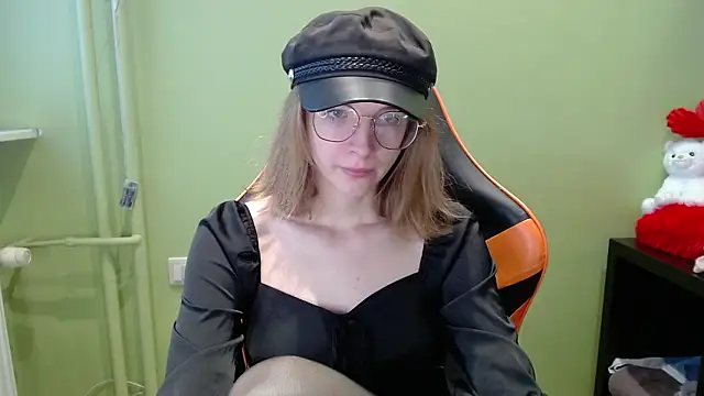 juicyPenny online show from 02/25/26, 07:29