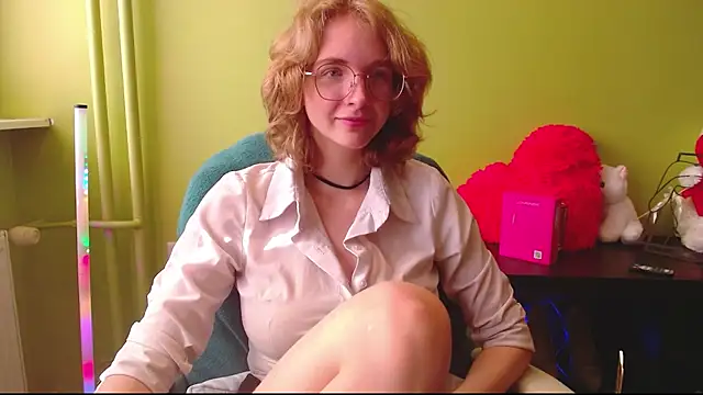 juicyPenny online show from 06/26/26, 06:18