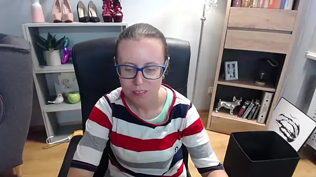 sweetxLizzy online show from 09/11/25, 04:23