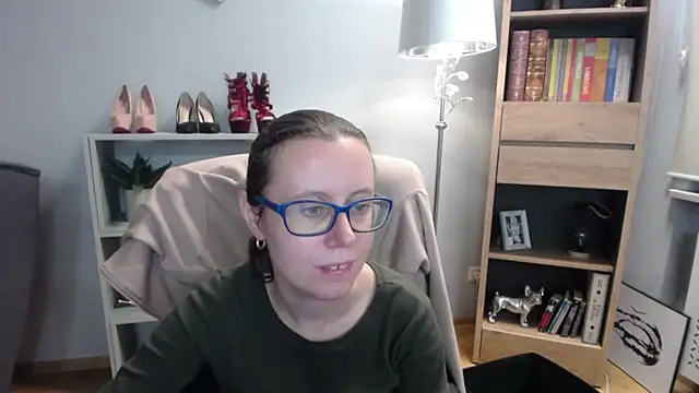 sweetxLizzy online show from 10/28/25, 05:22