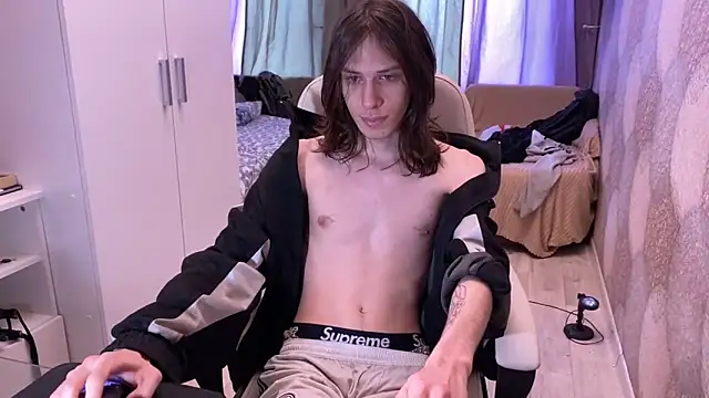 eleganc3 online show from 04/05/26, 07:16