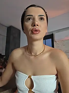 NaughtyChloe online show from 11/14/25, 05:06